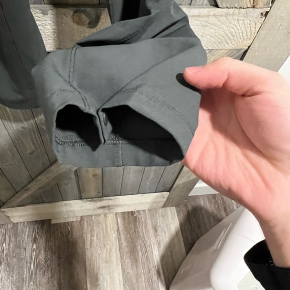 COPY - Lululemon mens License to Train Pants - Picture 9 of 10